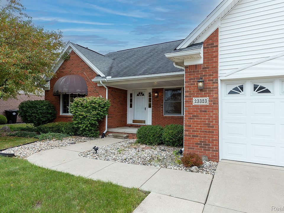 1st image of 23323 Leighwood Dr