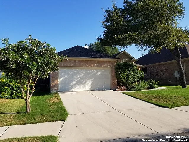533 Thoreau Trl — Photo 34