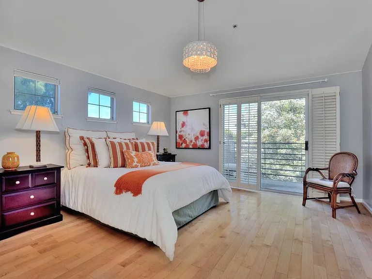 101 Emerald Bay Ln — Photo 11