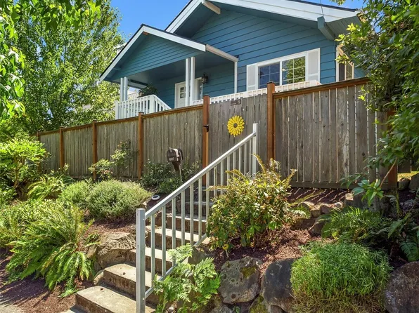 607 NW 84th Street, Seattle, WA 98117