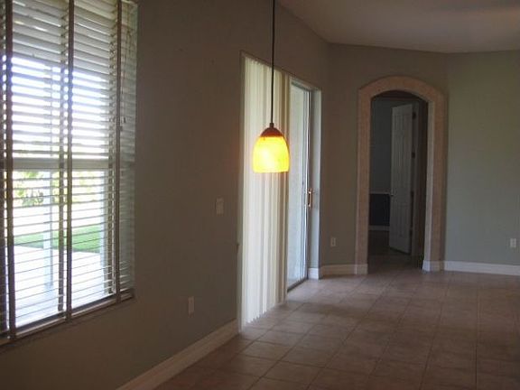 3rd image of 8608 Herons Cove Pl