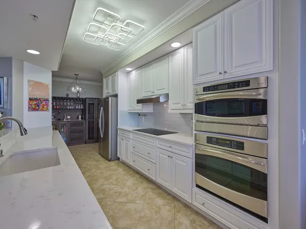 4160 N Highway A1a #1002, Hutchinson Island, FL 34949