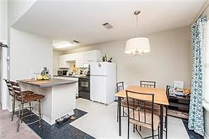 5th image of 196 N Larussa Ln #3