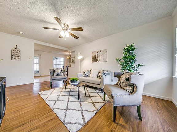 3rd image of 3706 Nabholtz Ln
