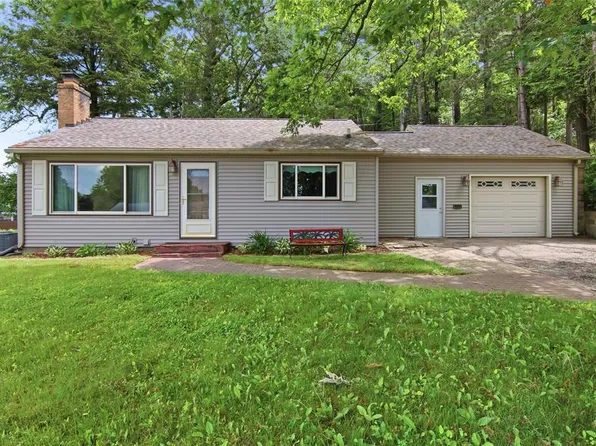 2715 Rudolph Road, Eau Claire, WI 54701