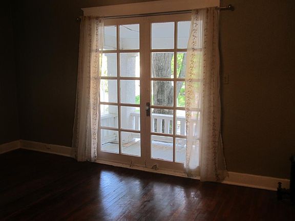 5th image of 4105 Warwick Blvd APT 3