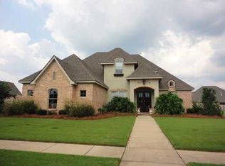 9853 Evanston St, Daphne, AL 36526