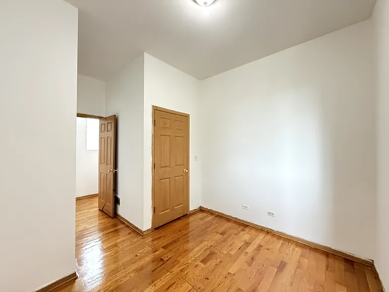 3100 W Polk St #4 — Photo 15