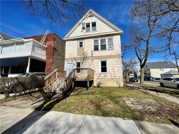 2034 Lasalle Ave, Niagara Falls, NY 14301