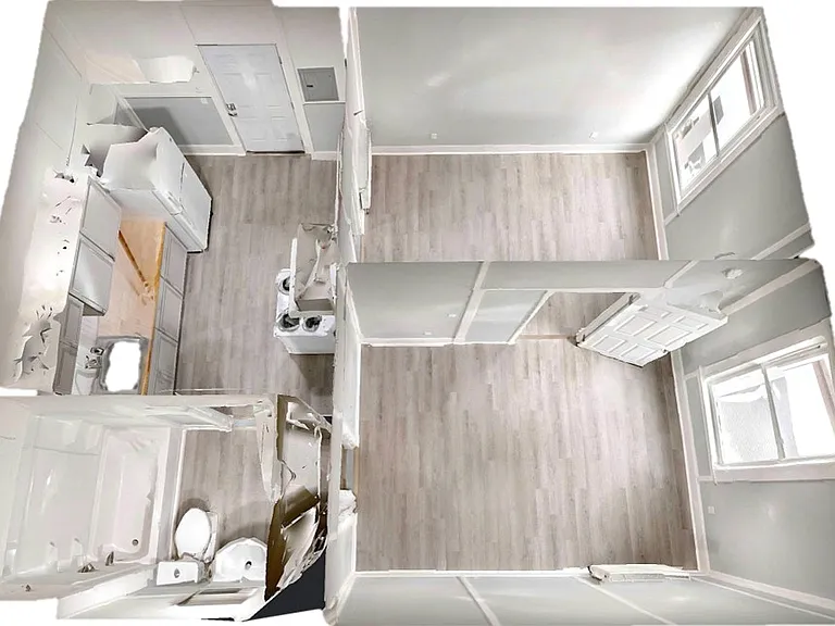 901 Main St #4 — Photo 16