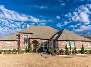 1090 Stone Trail Ln, Crossroads, TX 76227