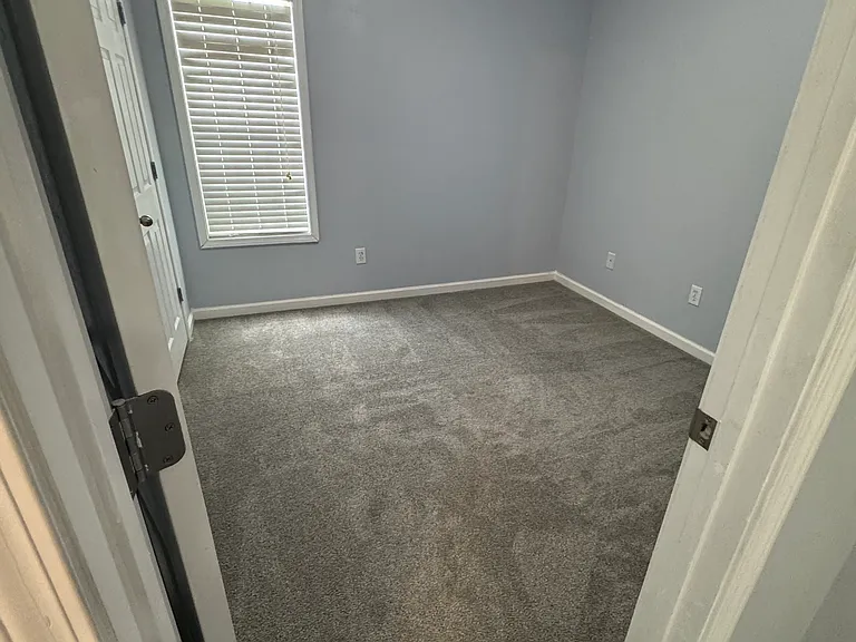 502 Dorothy Ct — Photo 11