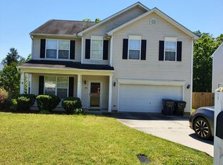 205 Texanna Way, Holly Springs, NC 27540
