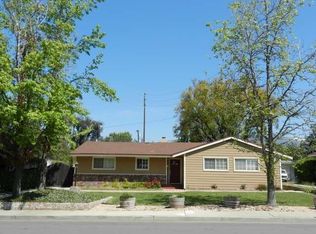 777 W 12th St, Claremont, CA 91711