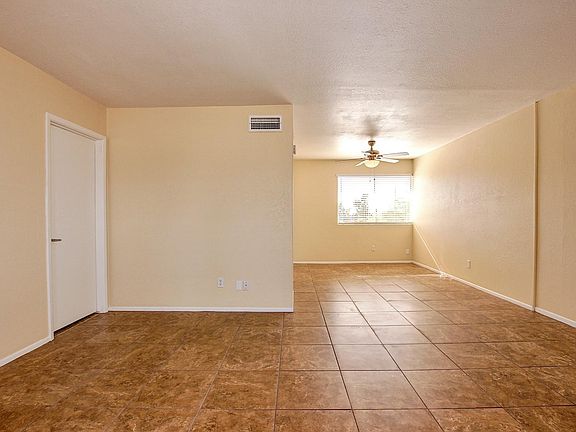 3rd image of 7141 N 16th St Unit 234