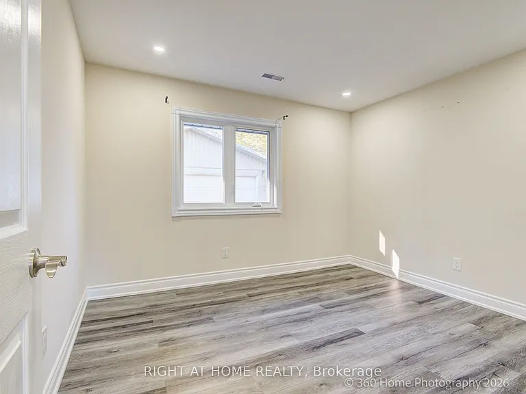 Irene Dr — Photo 21