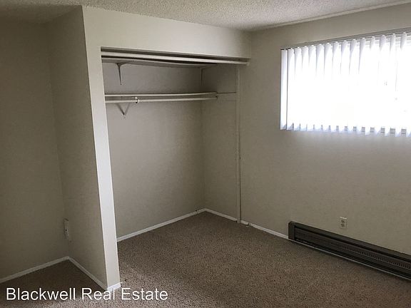 5th image of 6115 Glen Mary Ln SE APT C