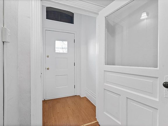 3rd image of 176 42nd St Floor 2