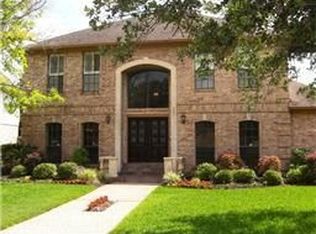 1011 Sugar Lakes Dr, Sugar Land, TX 77478