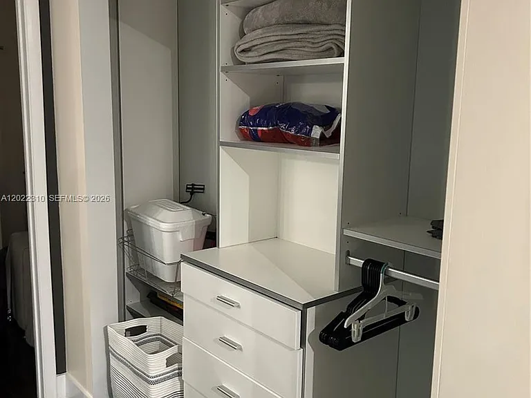 92 SW 3rd St #3703 — Photo 16
