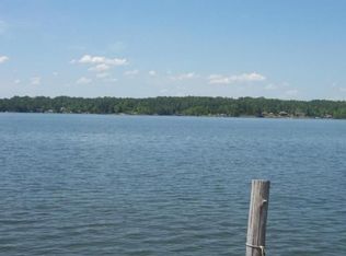 1862 Point Windy Dr, Jacksons Gap, AL 36861