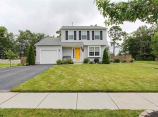 36 Equestrian Rd, Egg Harbor Township, NJ 08234