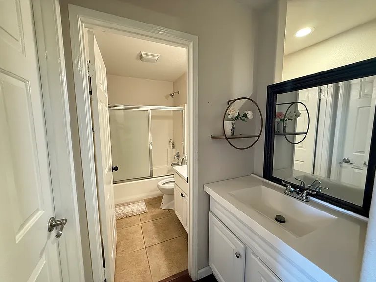13275 brass ring ln eastvale ca92880 — Photo 6