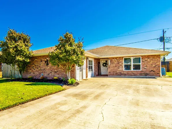 418 Walker Dr, Houma, LA 70364
