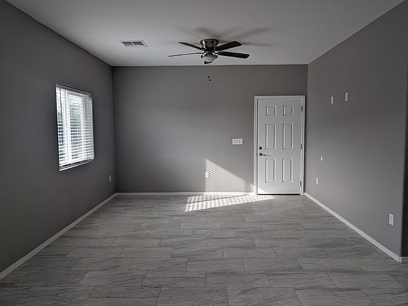 3rd image of 1123 N 14th Ave #1