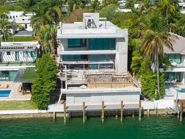 333 E Rivo Alto Dr, Miami Beach, FL 33139