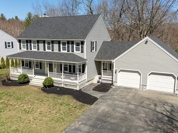 35 Westwind Dr, Methuen, MA 01844