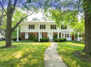 113 Carriage Cir, Williamsville, NY 14221