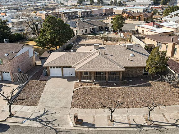 5th image of 11684 Andrienne Dr
