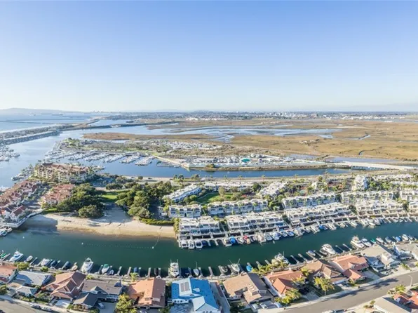 3292 Tempe Dr, Huntington Beach, CA 92649