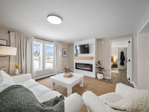 291 Sawyer Road, Hampden, ME 04444