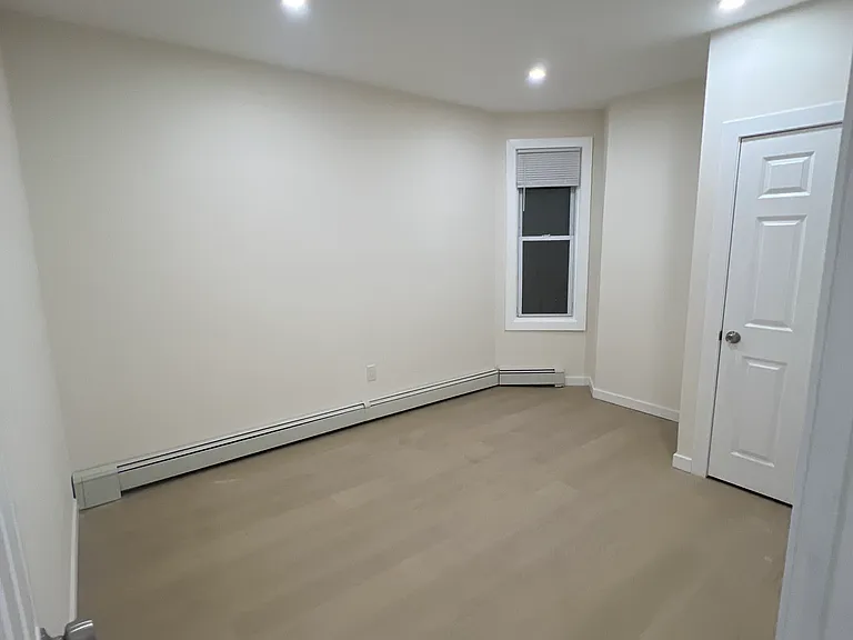 5 Sherman St #2 — Photo 9