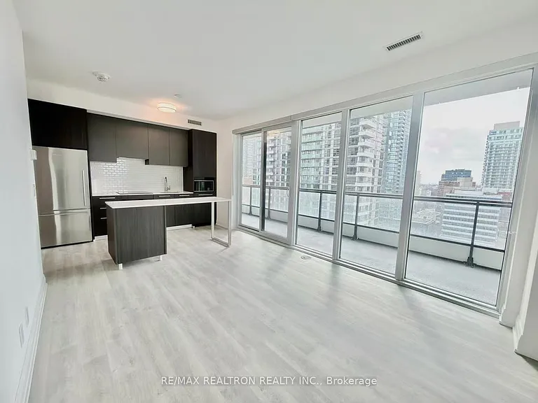 65 Broadway Ave #1609 — Photo 4