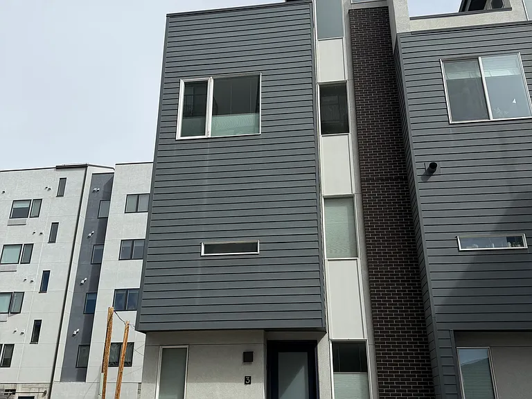 1579 Grove St #3 — Photo 1