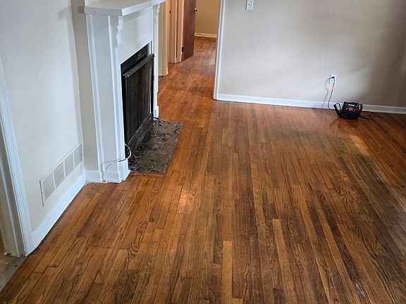 5th image of 437 Highland Ave