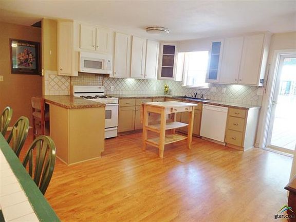 4th image of 1750 County Road 3113
