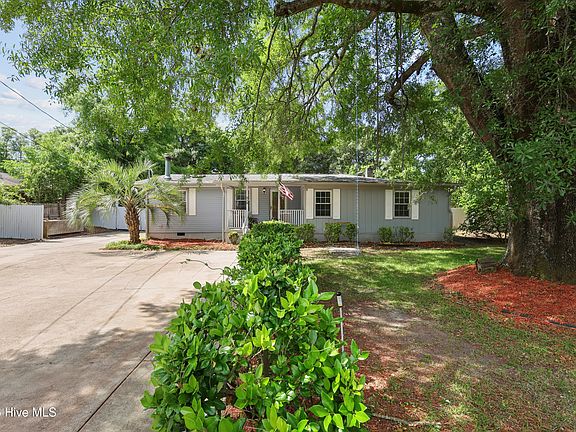 2nd image of 210 Rutledge Drive