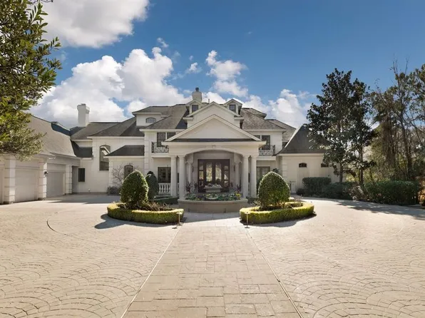 38 S Windsail Pl, Spring, TX 77381