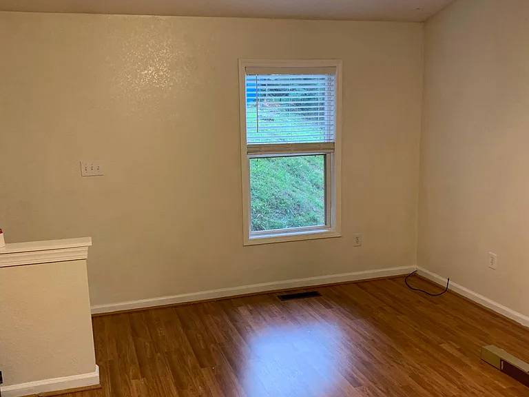 23 Nicola Dr — Photo 6