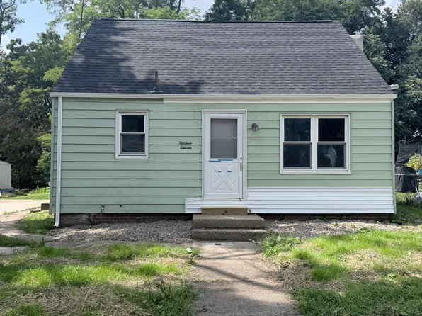 1311 Johnson St SE, Massillon, OH 44646