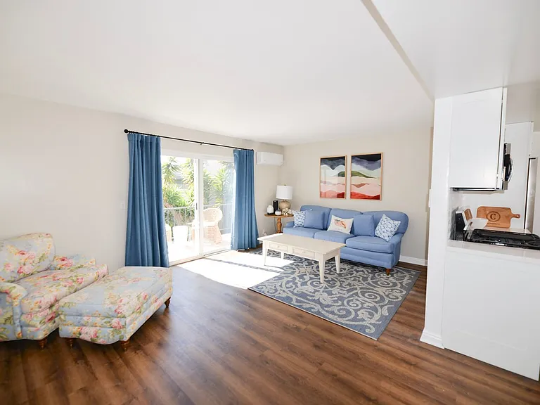 510 Avenida Victoria — Photo 8