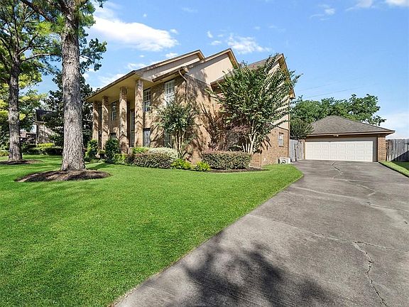 4th image of 923 Green Belt Dr