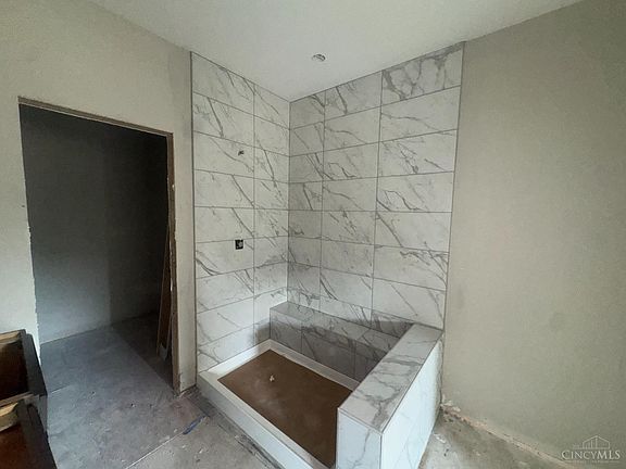 4th image of 3767 Sturbridge Dr