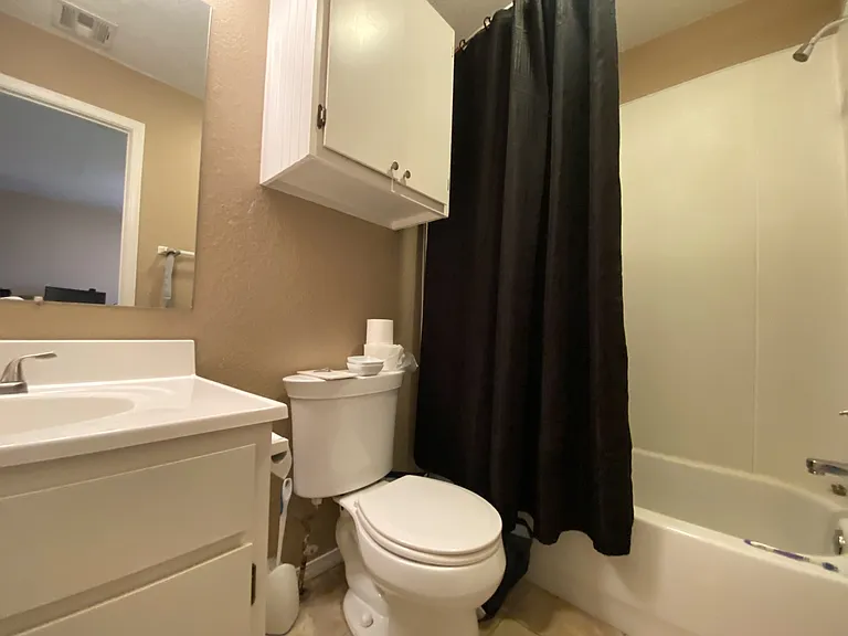 1332 Eastgate Dr — Photo 9