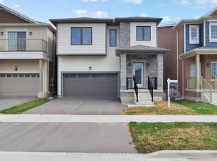 67 Wheatfield Rd, Barrie, ON L9J 0T4