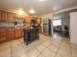 3801 S Palm Side Dr, Tucson, AZ 85730